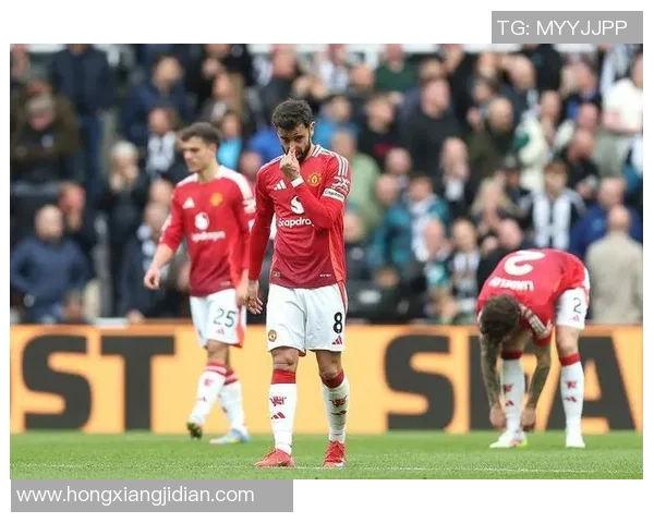 国王杯惊天冷门曼联狂胜热刺6比2乌龙球成比赛转折点