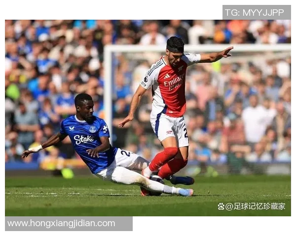 足总杯激战阿森纳与利物浦2-2平神扑瞬间引发争议判罚热议 足总杯激战阿森纳与利物浦2-2平神扑瞬间引发争议判罚热议
